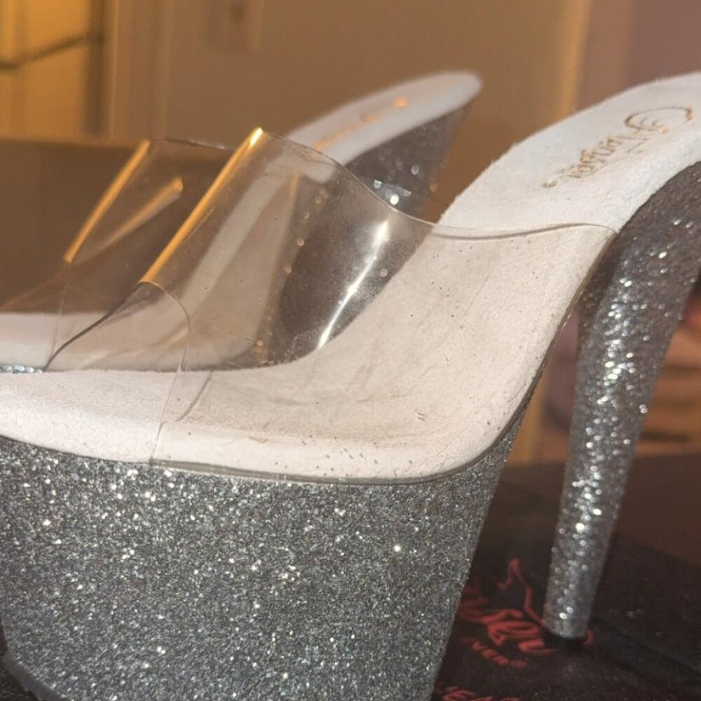 Pleaser Shoes – Adore- Glitter Platform Slides 💎 - Picture 2 of 8